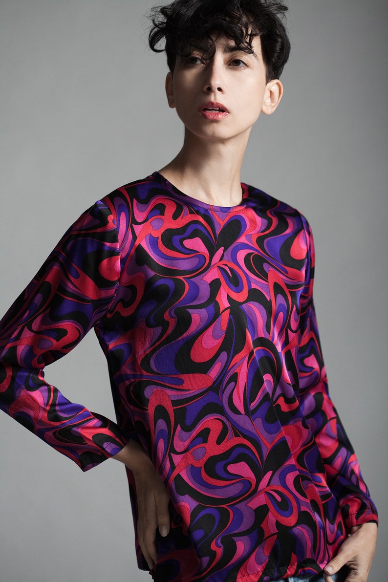 silk blouse top pink purple swirl print long sleeves flowy vintage 80s SMALL S
