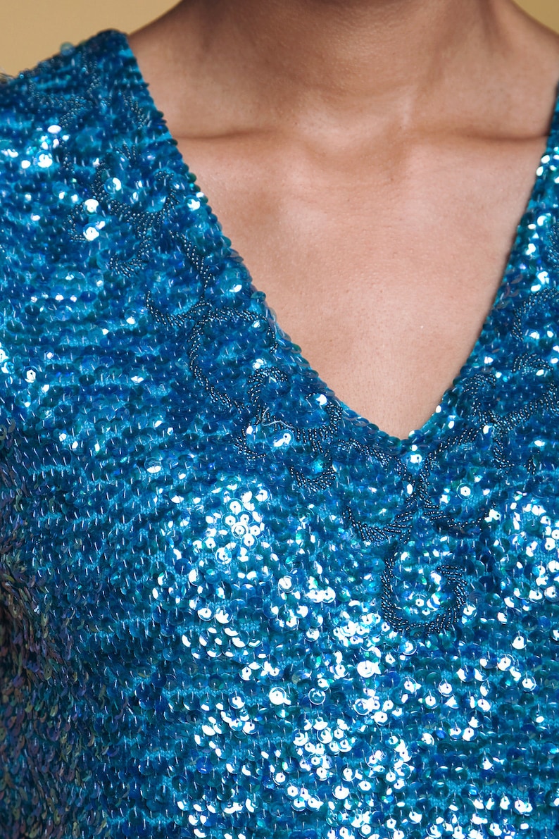 sequined knit top blue green sleeveless v neck hand beaded vintage 60s SMALL S image 9