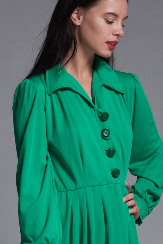 pleated shirtwaist dress green knit long sleeves … - image 7