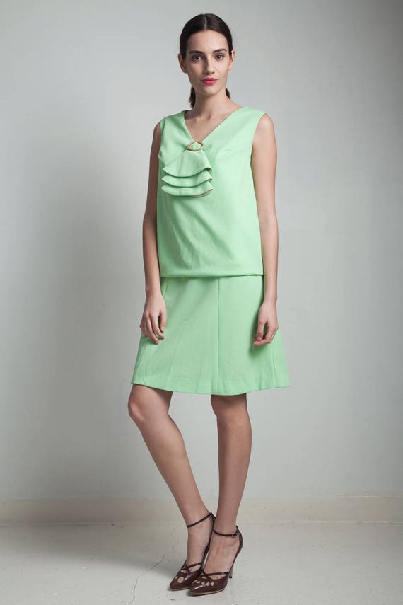 mod ascot dress light green vintage 60s sleeveles… - image 3