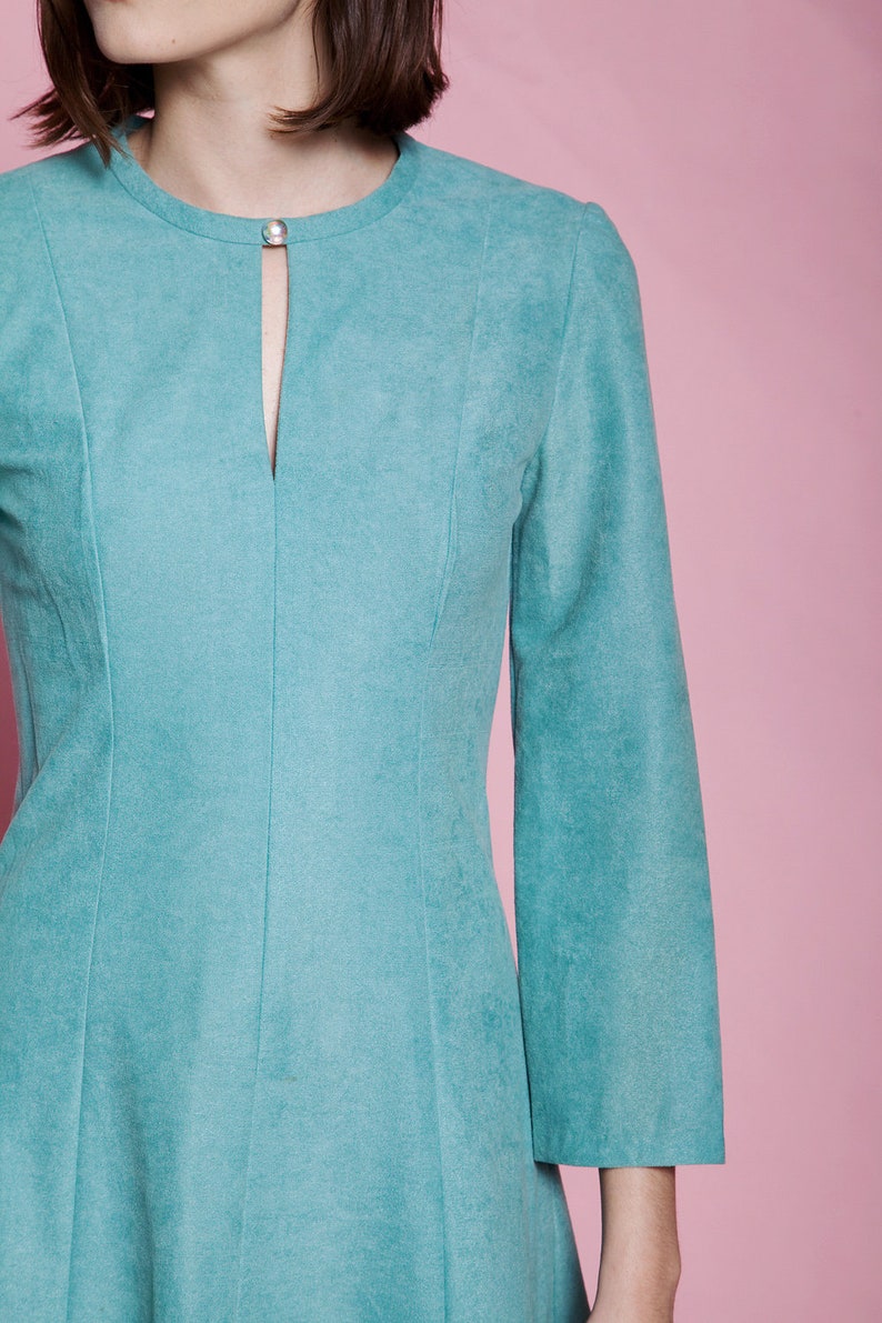 ultrasuede dress aqua blue green flare sleeves keyhole vintage 70s MEDIUM M image 8