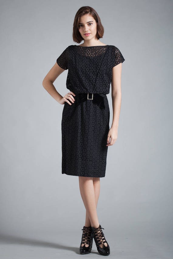 vintage 60s black eyelet lace dress cocktail part… - image 2