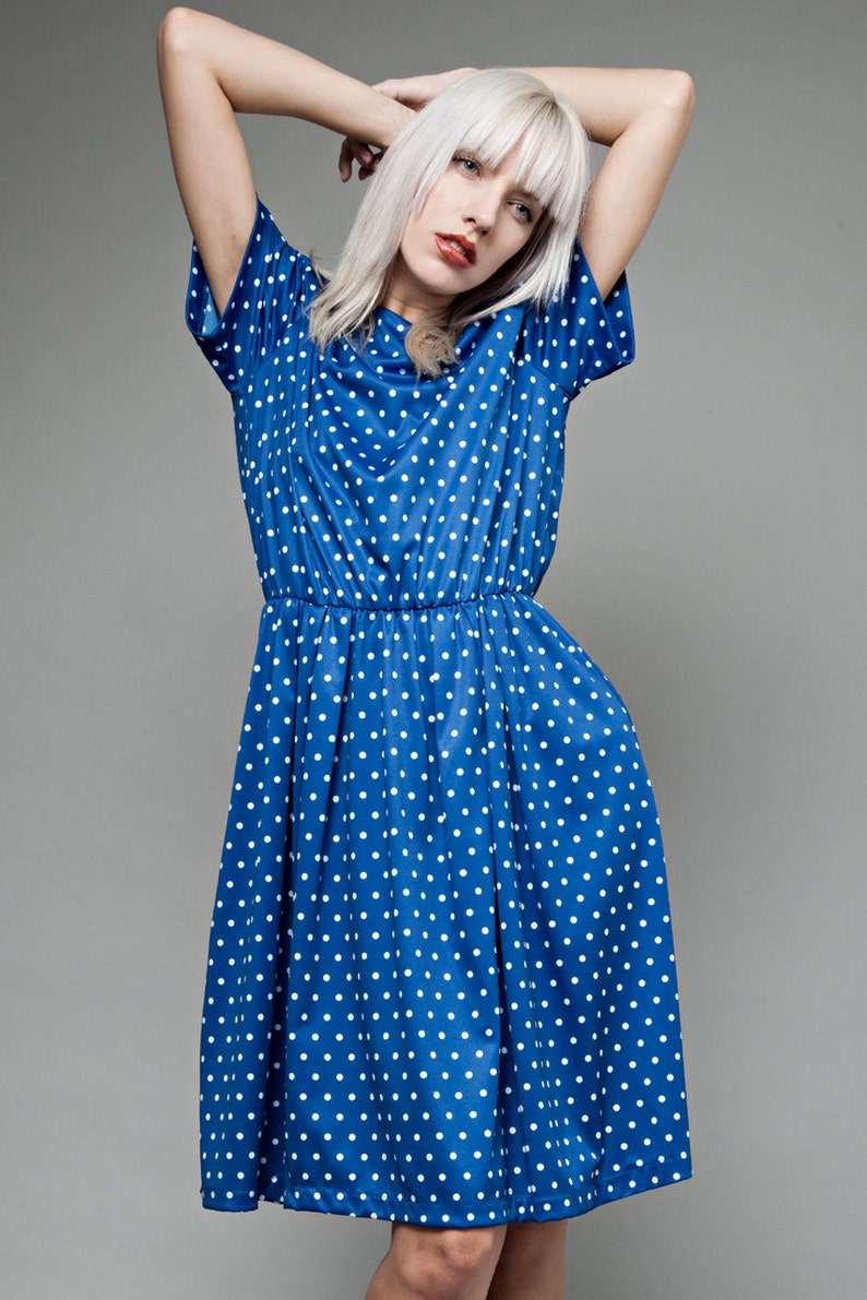vintage 80s day dress blue white polka dot knit short sleeves knee length XL extra large