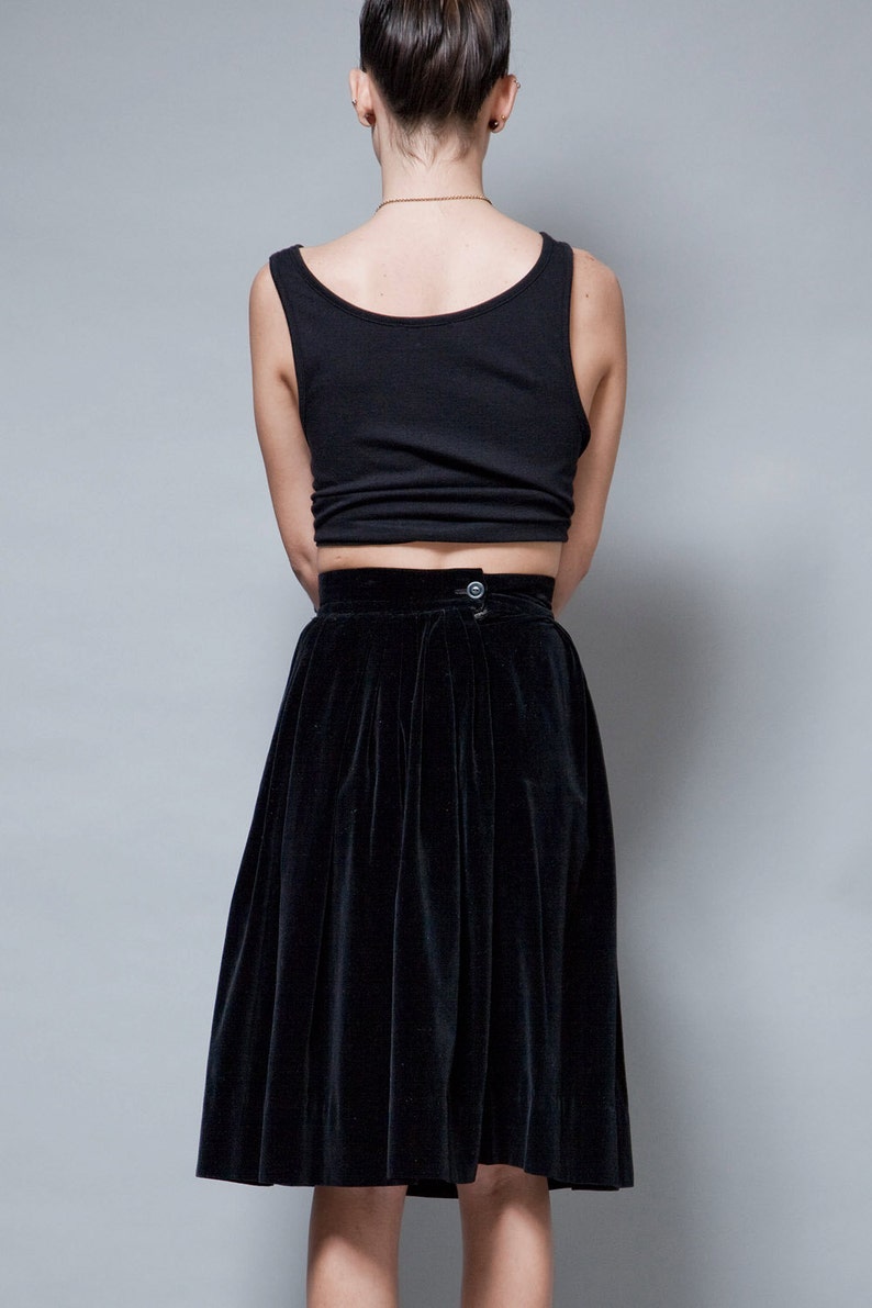 vintage 50s 1950s pleated skirt black velvet xs s EXTRA SMALL / SMALL image 3