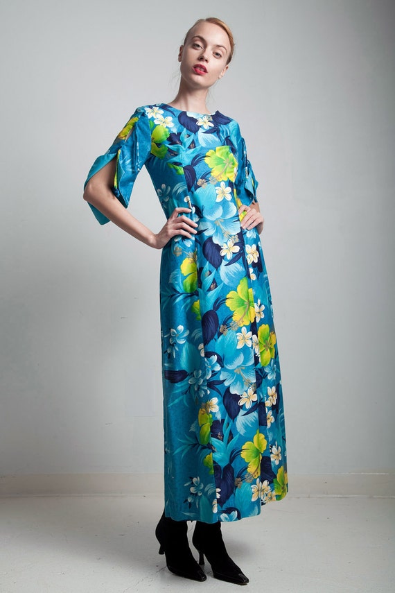 blue hawaiian floral maxi dress 70s vintage cotton sp… - Gem