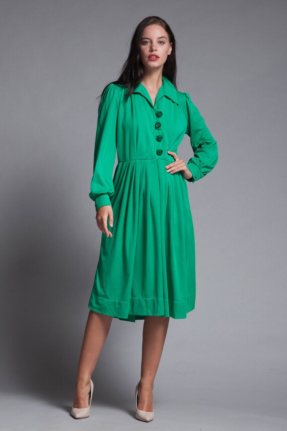 pleated shirtwaist dress green knit long sleeves … - image 5