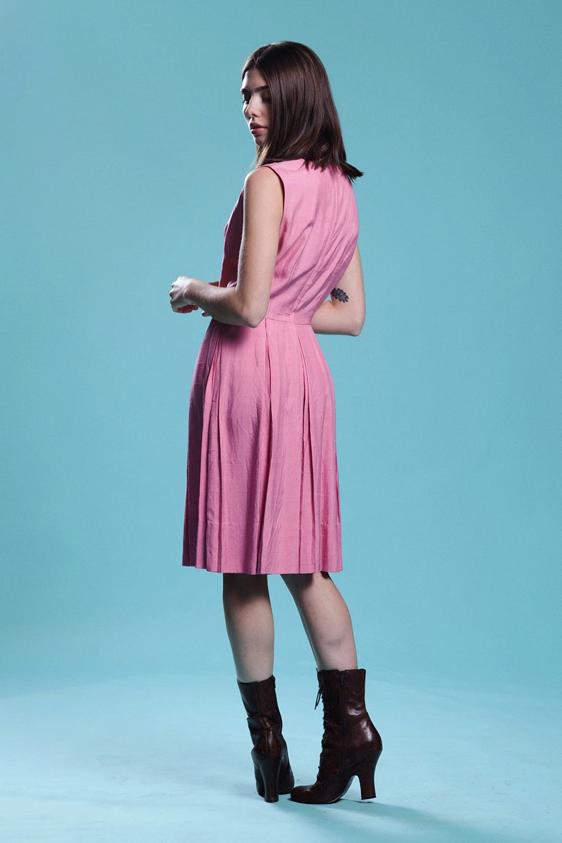 silk dupioni dress pleated pink sleeveless knee length vintage 60s MEDIUM M