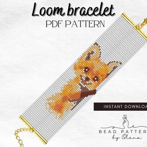 Könnte beinhalten: Ein Loom-Armbandmuster mit einem pixeligen Fuchsmotiv in Orange, Braun und Weiß. Das Armband hat goldfarbene Verschlüsse und eine Kette. Der Text auf dem Bild lautet "Loom bracelet PDF PATTERN" und "INSTANT DOWNLOAD".
