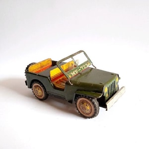 Vintage Tin Jeep MF-722 | Friction Toy Car | Open Military Style Model | Made in Japan | Antique Miniature Vehicle | Collectible Tin Toy