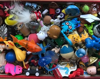 Scrapyard Starter Set  of 100+ Trinkets for Bit and Bob's Scrapyard Showcase Boardgame