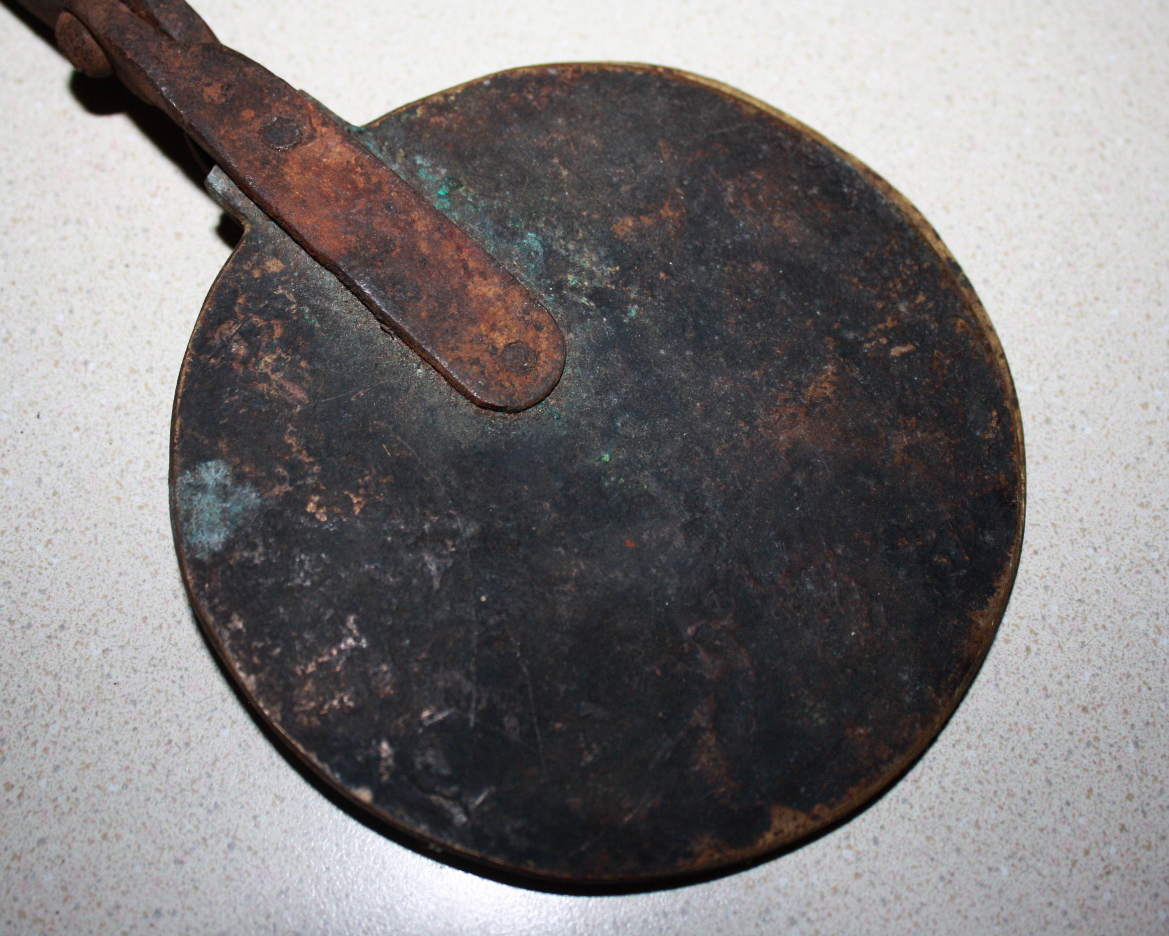 cast iron wafer press