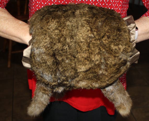 Early 1900s Edwardian Fox Fur Hand Muff with Face… - image 3