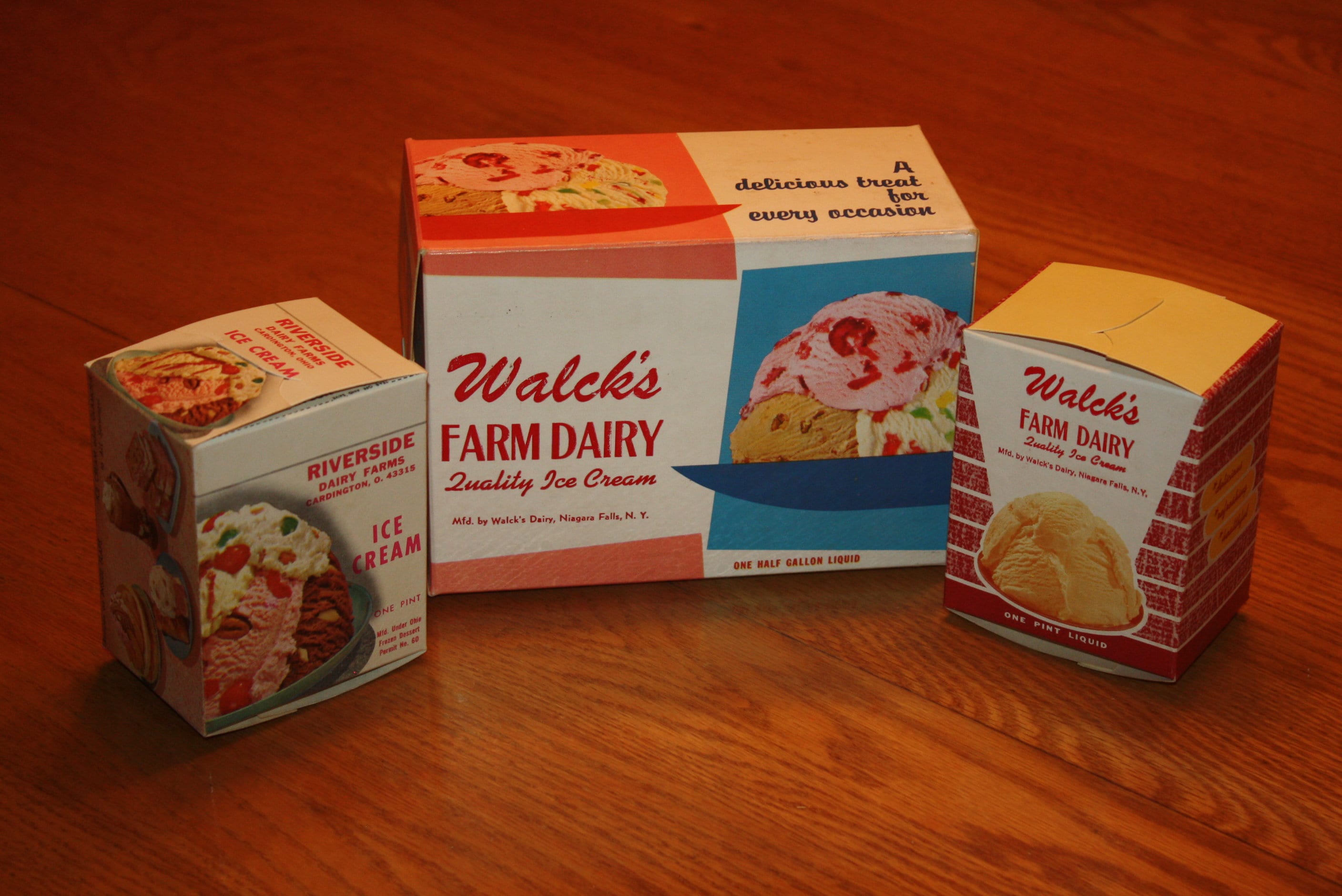 Vintage Dairy Advertising: 1950s-60s Ice Cream Cartons, New Old