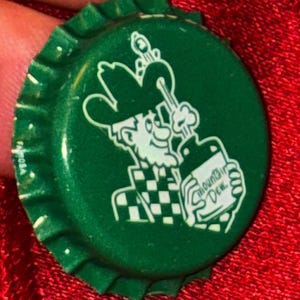 Vintage Yahoo Mountain Dew Bottle Cap, Willy the Hillbilly, Moonshiner, Lot of 4! Old Stock