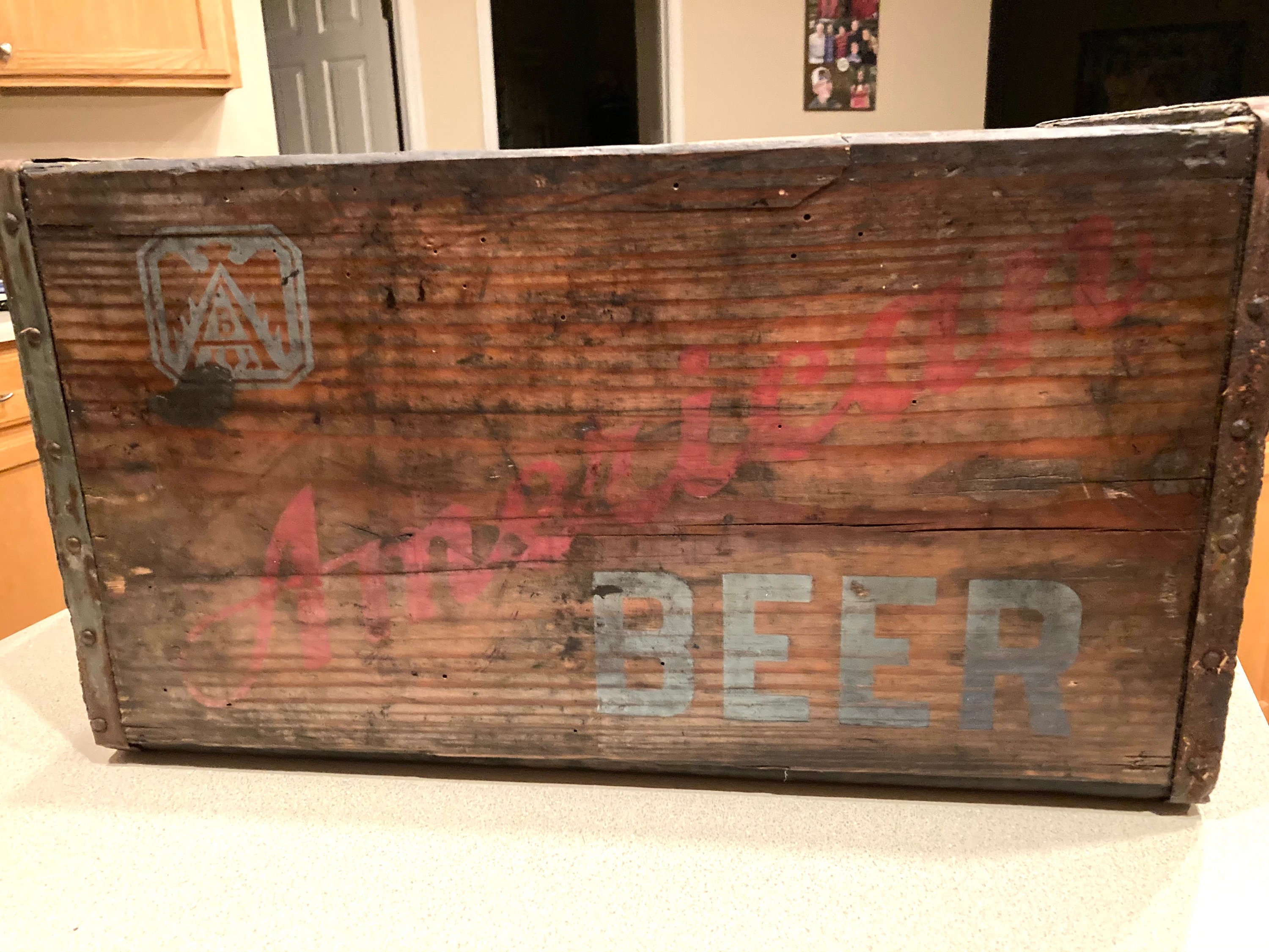 Vintage Wooden AMERICAN BEER Bottle Carrier Crate, American