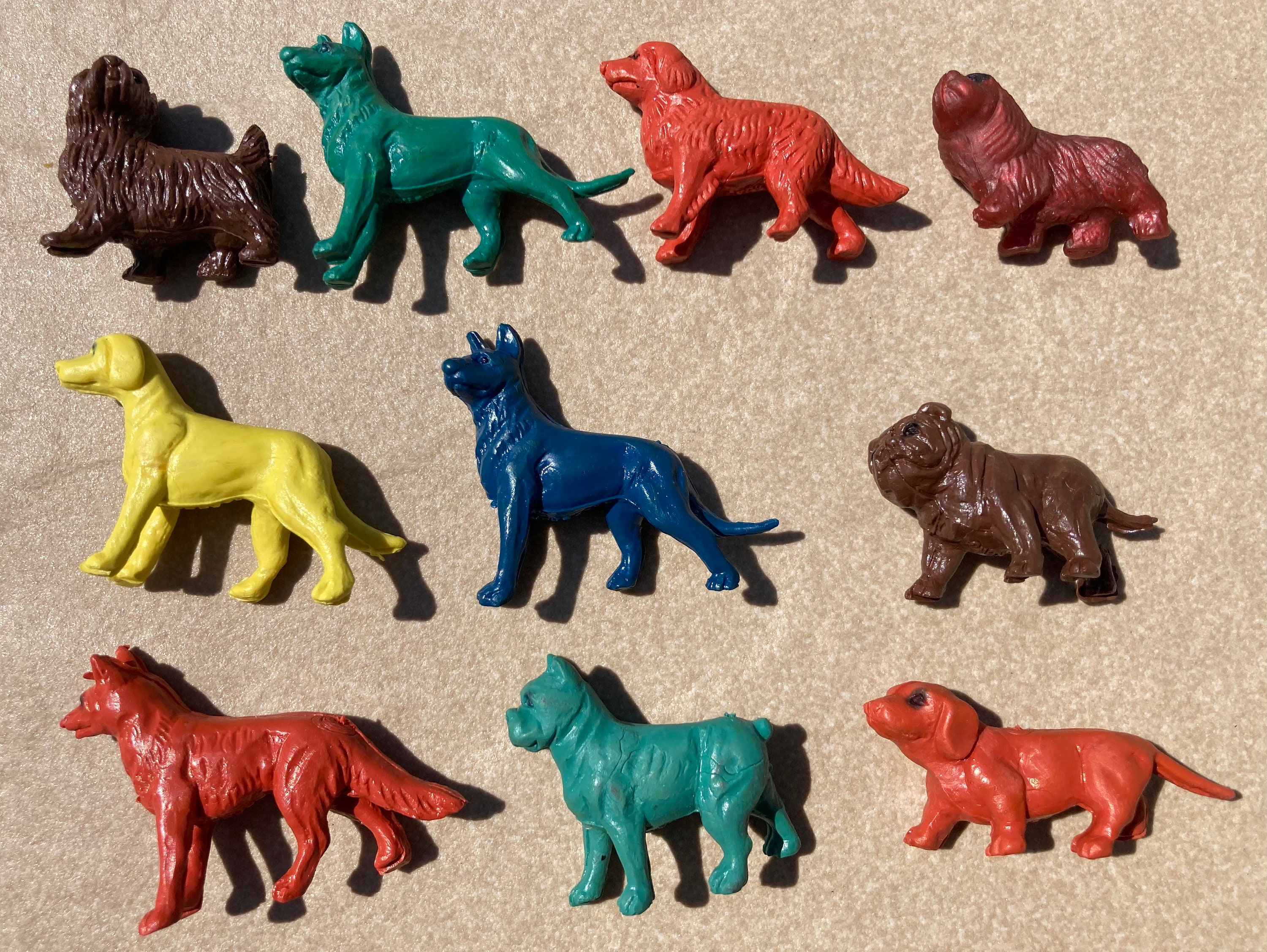 10 Vintage Vending Gumball Machine Dog Charms Toy Prizes Cracker Jack 10-vintage-vending-gumball-machine-dog-charms-toy-prizes-cracker-jack