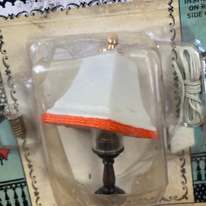 Vintage Collectors' Club Doll House Miniature Electric Lamp; 1970s NOS In Original Package