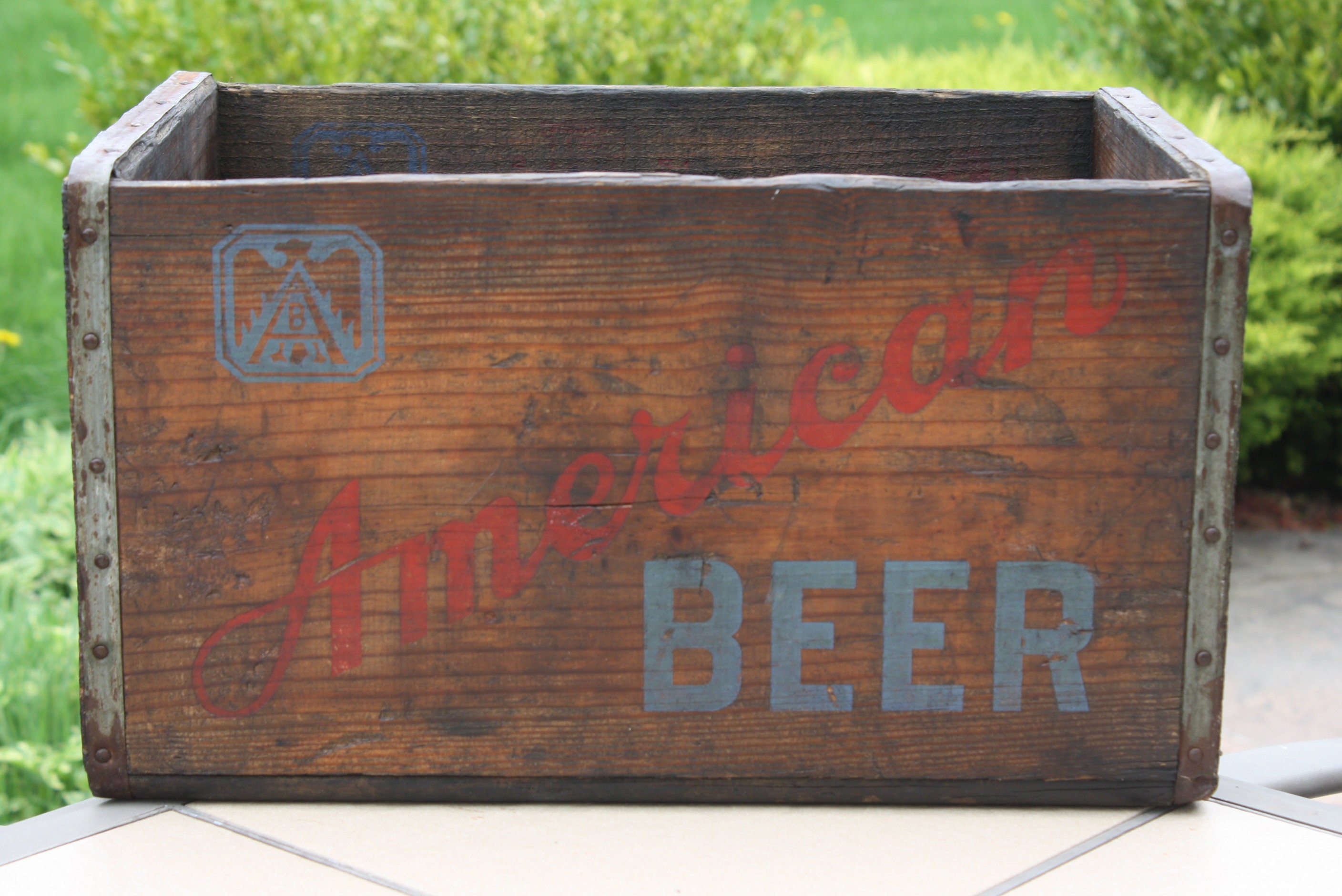 Vintage Wooden AMERICAN BEER Bottle Carrier Crate, American Brewing