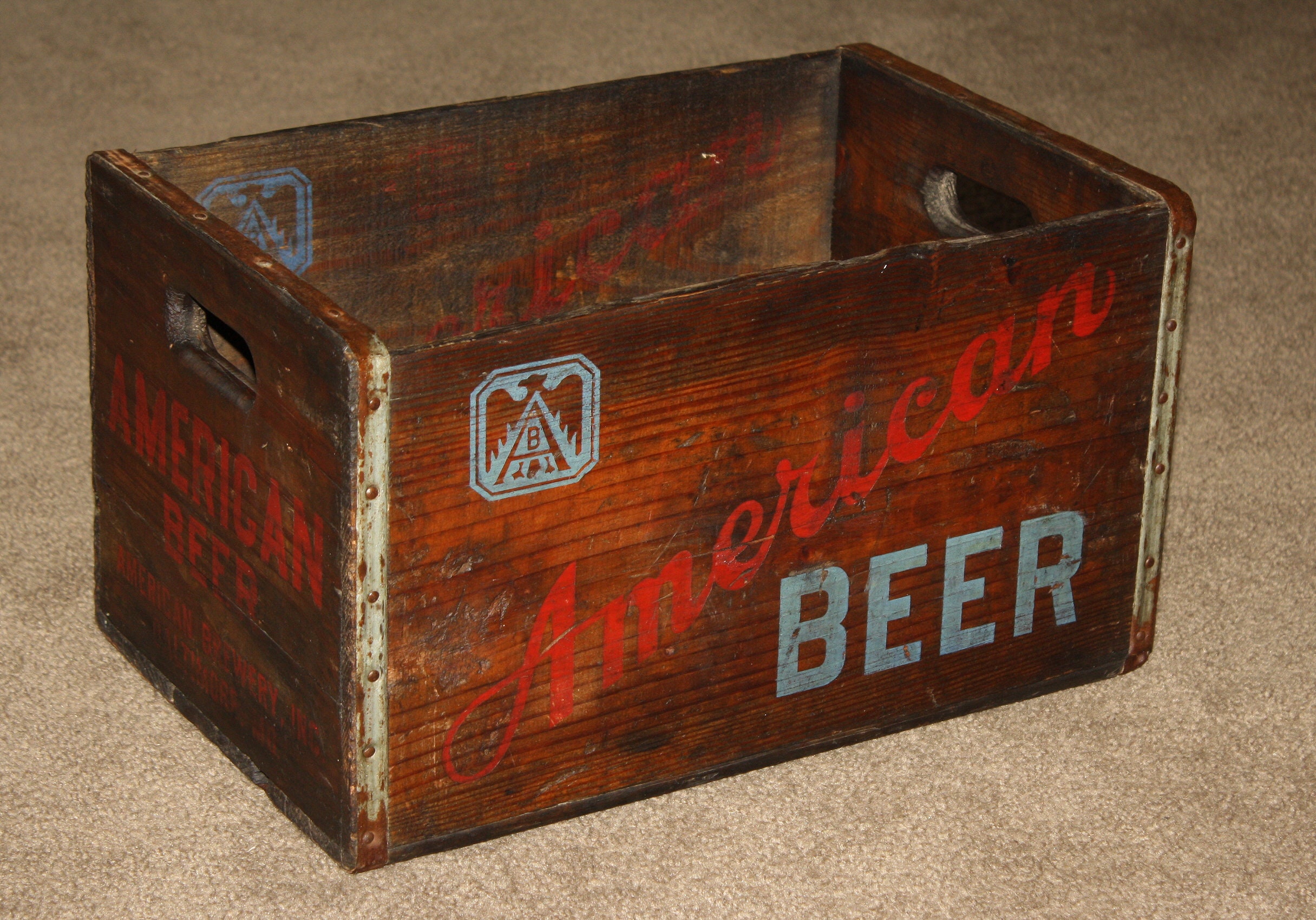 Vintage Wooden AMERICAN BEER Bottle Carrier Crate, American Brewing