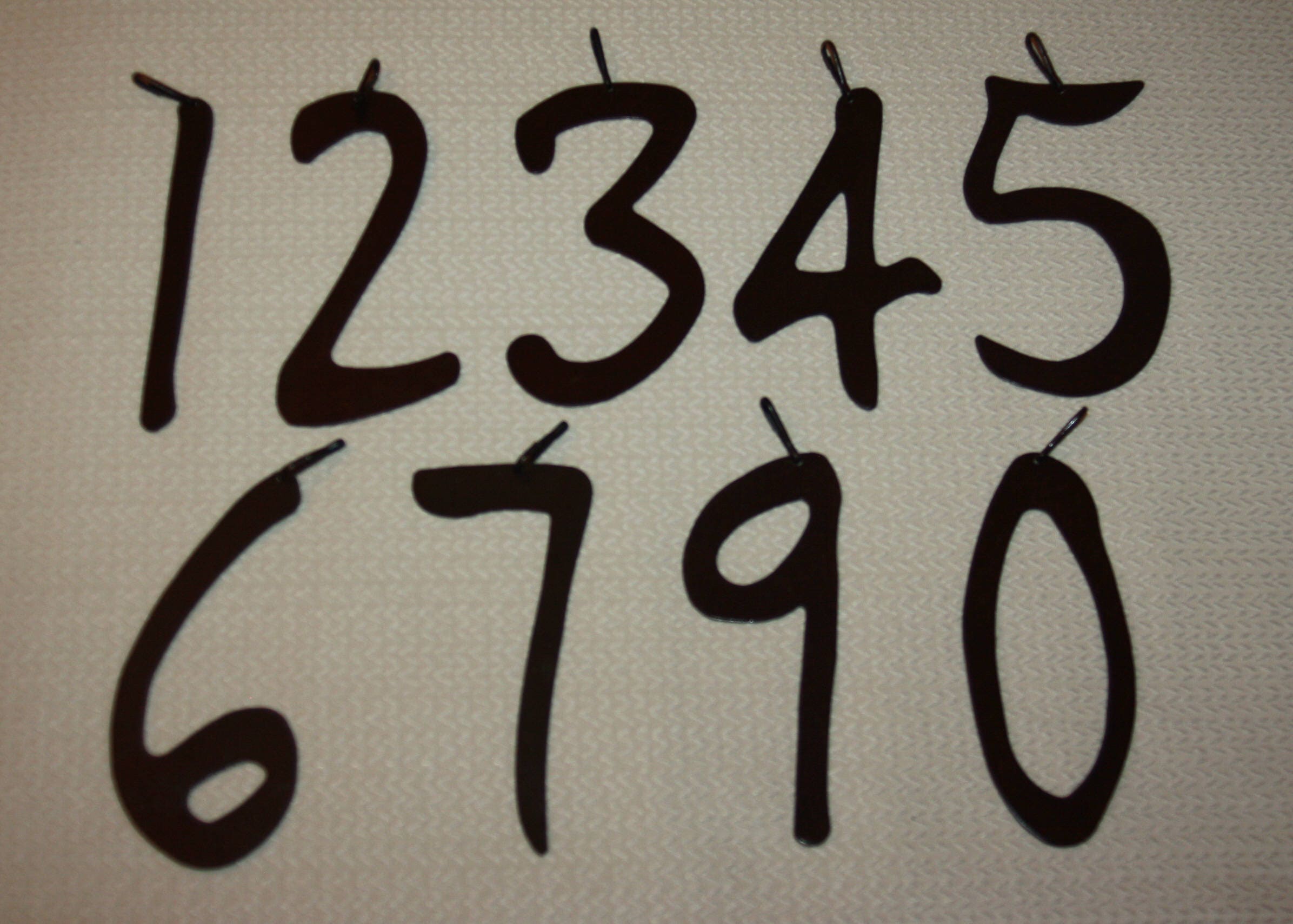 Lot Of 30 Large 4 14 Inch Metal Numbers With Clips For