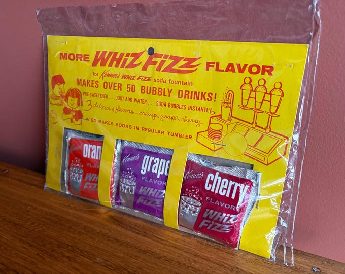 Vintaged 1963 Kenner Whiz Fizz Soda Fountain Drink Mix Refills Original Packaging, NOS