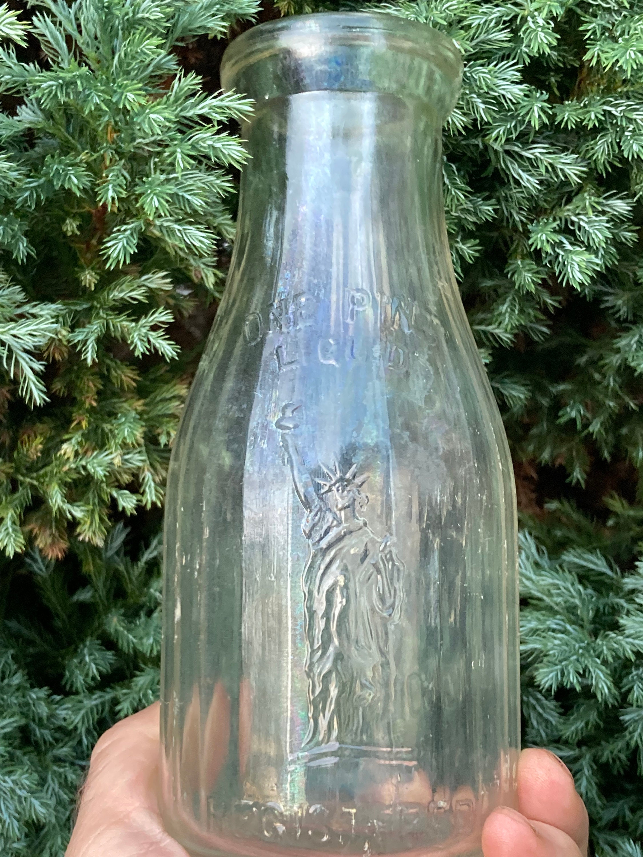 Original 1926 Liberty Milk Co. Bottle, Buffalo NY; Statue of Liberty