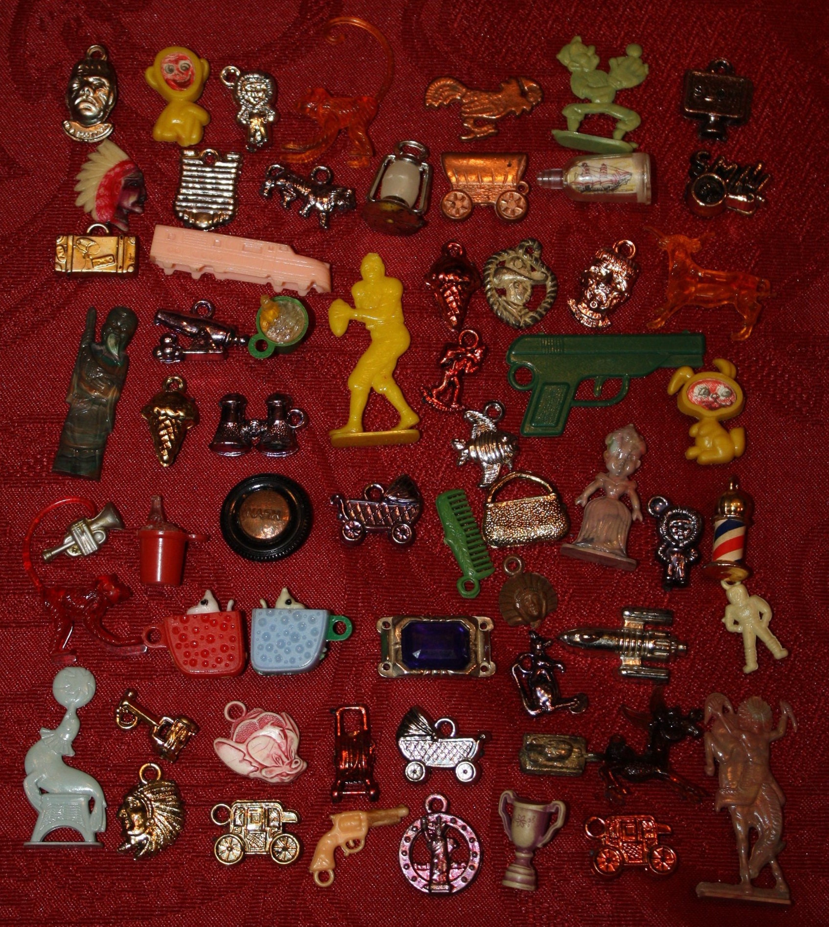 Lot of 60 Vintage Cracker Jack Gumball Machine Toys, Prizes from the 1960s