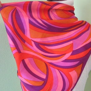 Beautiful Pink Purples Silk Scarf // 26 Inch 66cm Square // Designer Signed Vintage Silk Scarves image 3