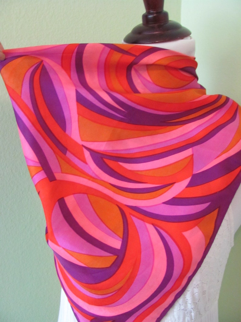 Beautiful Pink Purples Silk Scarf // 26 Inch 66cm Square // Designer Signed Vintage Silk Scarves image 3