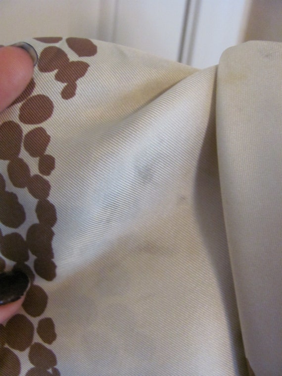 SALE!! Lovely Ivory Brown Silk Scarf  // 28" Inch… - image 4
