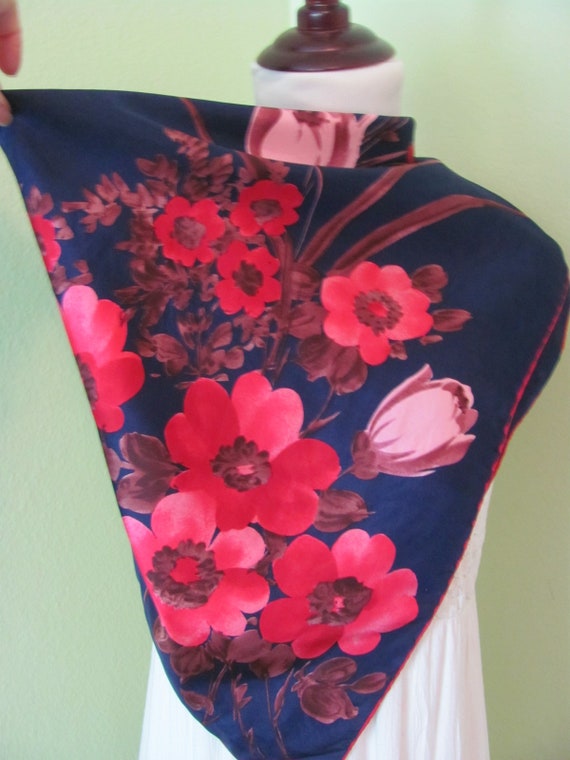 Beautiful Blue Red Floral Soft Silk Scarf  // 31"… - image 2