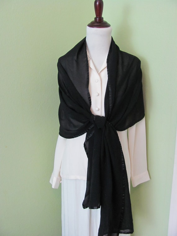 Silk cheap lined scarf