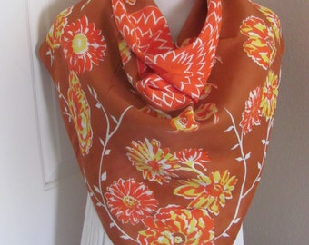 SALE Lovely Vintage Rust Orange Floral Rayon Scarf // 30" Inch 76cm Square // 1000+ Designer Silk Vintage Scarves