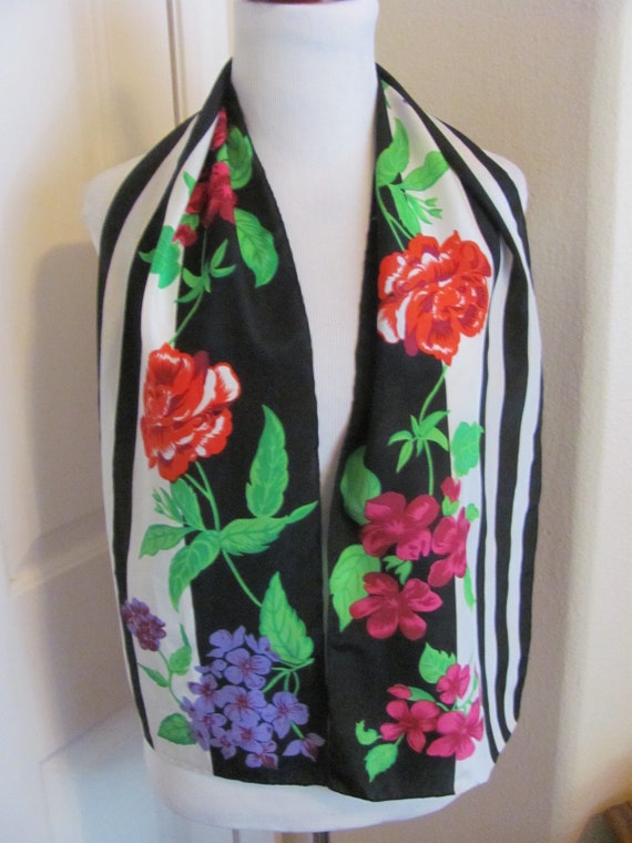 Lovely Black White Floral Silk Scarf // 10" x 52"… - image 2