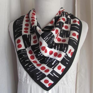 Genny Italy // Beautiful White Black Red Silk Pocket Mini Scarf - 19&quot; Inch 49cm Square // Best of the Best // Designer Signed Scarves