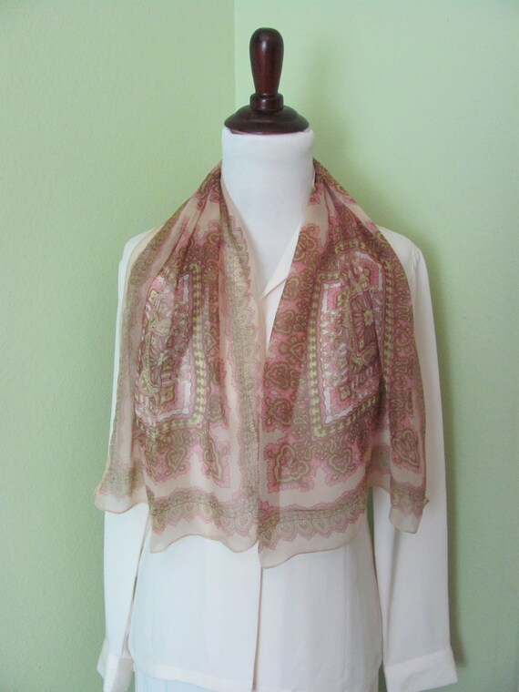 Lovely Vintage Pale Pink Brown Paisley Sheer Silk 