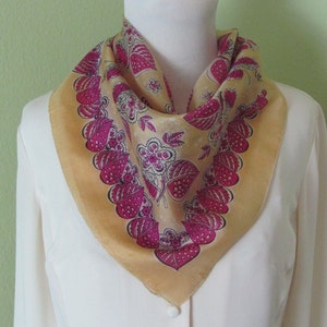 Lovely Vintage Orange Pink Floral Lightweight Silk Scarf // 20&quot; Inch 50cm Square // Designer Silk Signed Scarves