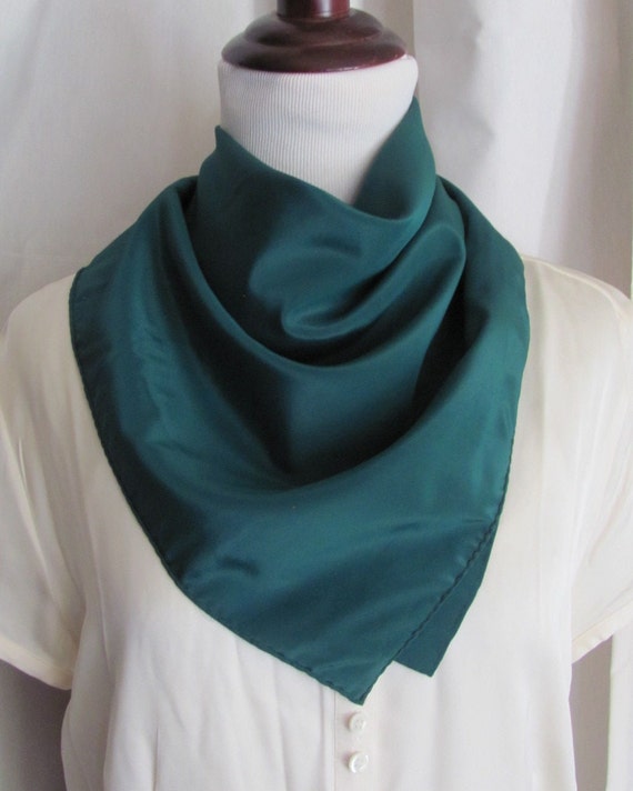 Lovely Solid Green Soft Silk Scarf // 22