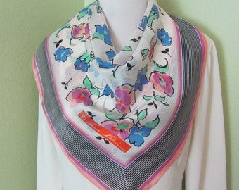 Anne Klein // Beautiful White Colorful Floral Silk Scarf // 26" Inch 66cm Square // Best of the Best // 1000+ Designer Silk Vintage Scarves