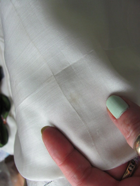 Monogrammed "K" Beautiful Solid Off White Silk Mi… - image 3