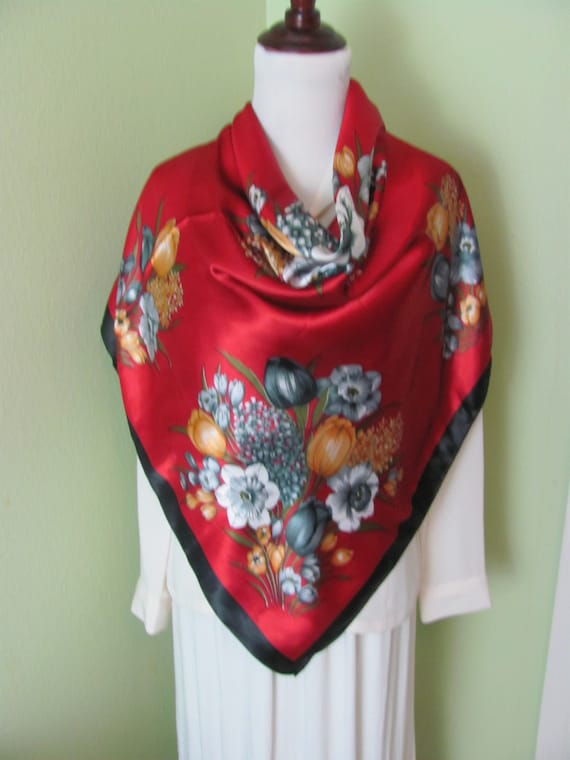 Lovely Red Floral Soft Poly Scarf // 36