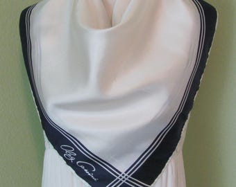 Oleg Cassini // Designer Beautiful White Blue Vintage Silk Scarf  // 27&quot; Inch // 1000+ Designer Silk Vintage Scarves // Best of the Best