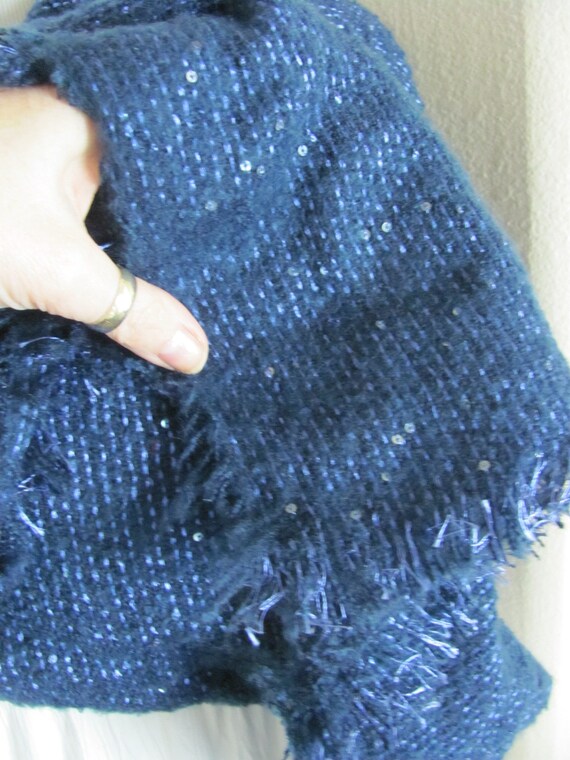Designer Lovely Solid  Blue Thick Warm Blanket Sh… - image 4