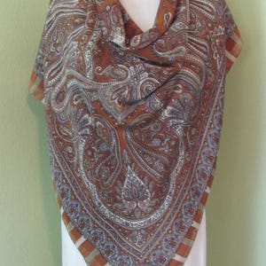 Wow!! Brown Paisley Extra Large Soft Silk Scarf Shawl Wrap // 40&quot; Inch 100cm Square // Best of the Best Designer Signed Scarves