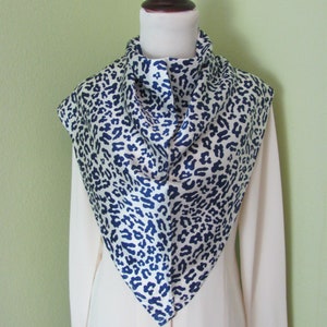 Beautiful White Blue Soft Silky Scarf - 22&quot; x 40&quot; Triangle Shape // Best of the Best New Unused