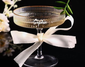 Verre à martini personnalisé | Coffret de verres à martini avec initiale gravée | Verre à cocktail | Coupe de champagne en cristal pour mariage | Toast d'anniversaire ou de Noël