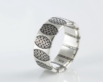 Men’s Sterling Silver Band Ring • 925 Silver Geometric Pattern Ring • Vintage Style Oxidized Ring for Men • Unique Gift for Him Unisex Ring