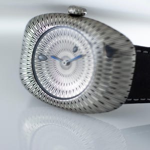 925 Sterling Silver Guilloché Wristwatch – Unique & Exclusive Handcrafted Design for Men And Women –Luxury Timepiece with Grey  Leather Stra