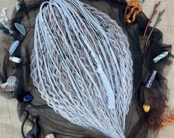 Colorful Dreadlocks, DE Wavy Dreads and Blue Braids, 24 Inches DE Ash Blonde Synthetic Dread Extensions, Reusable Ombre Locks Set in Stock