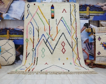 Handmade Wool Berber Rug: Striped Moroccan Design (5x7.20 ft)